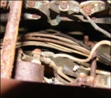 Original halftrack dash wiring harness detail
