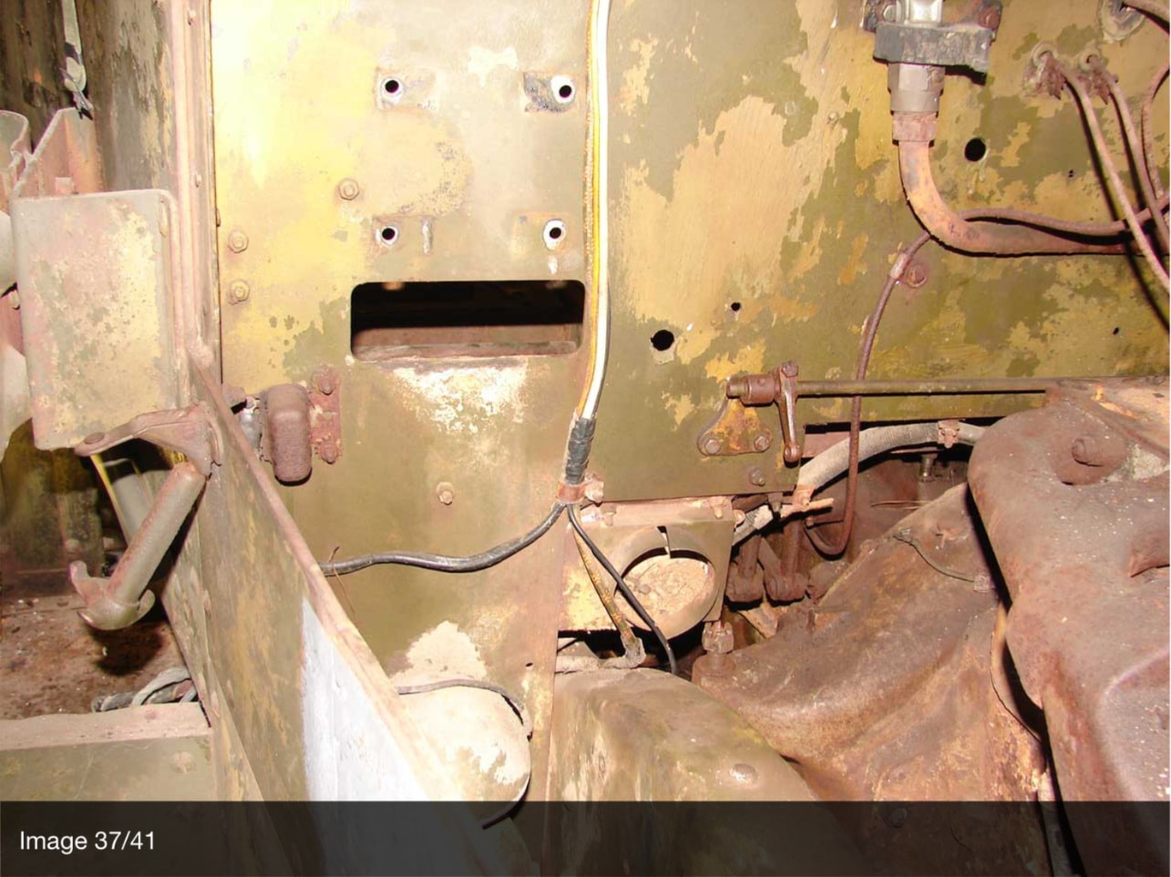 Halftrack interior floor and firewall brake linkage detail